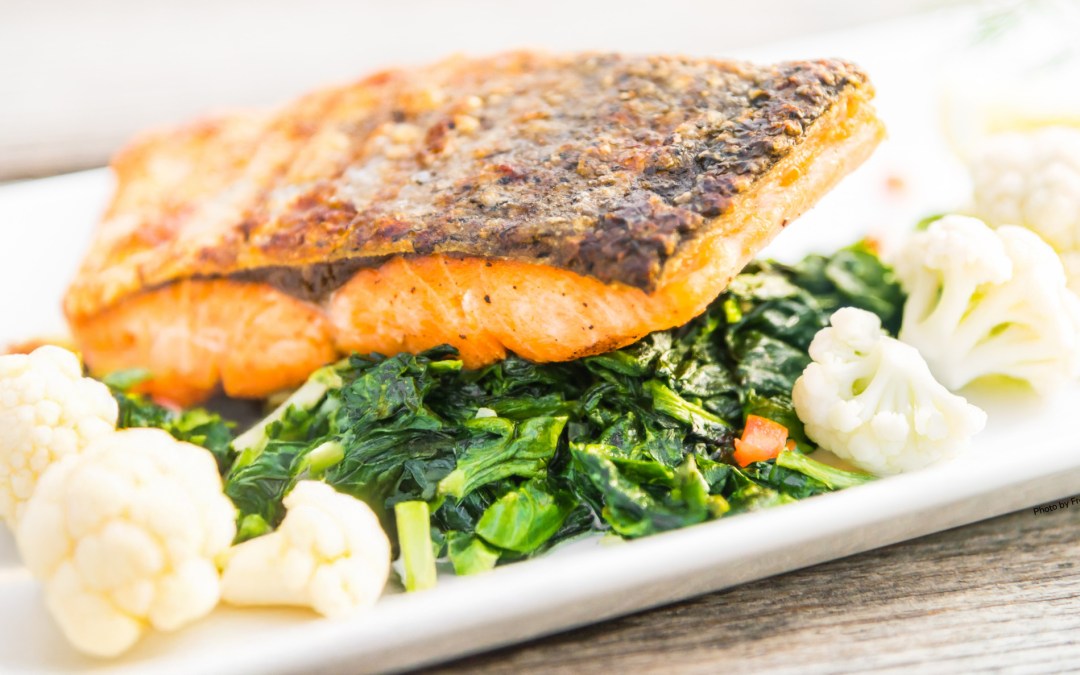Salmon Filet with Collard Greens & Cauliflower